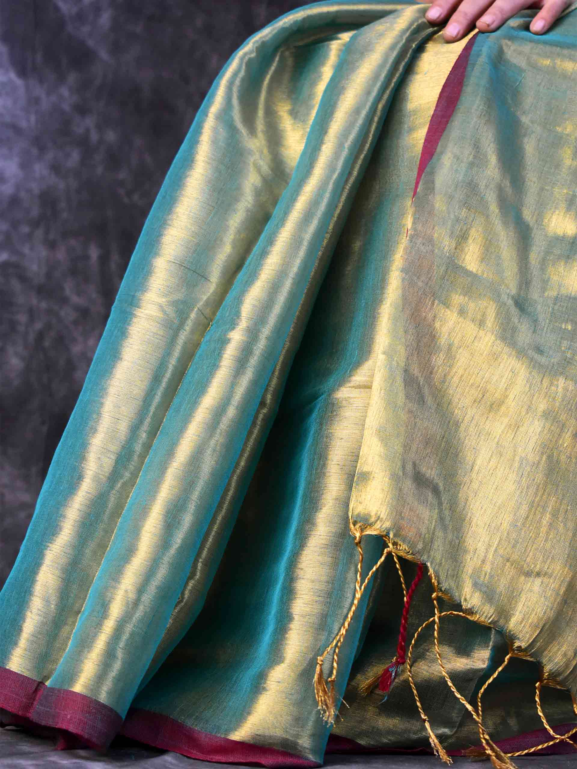 Mrig - Tissue Saree