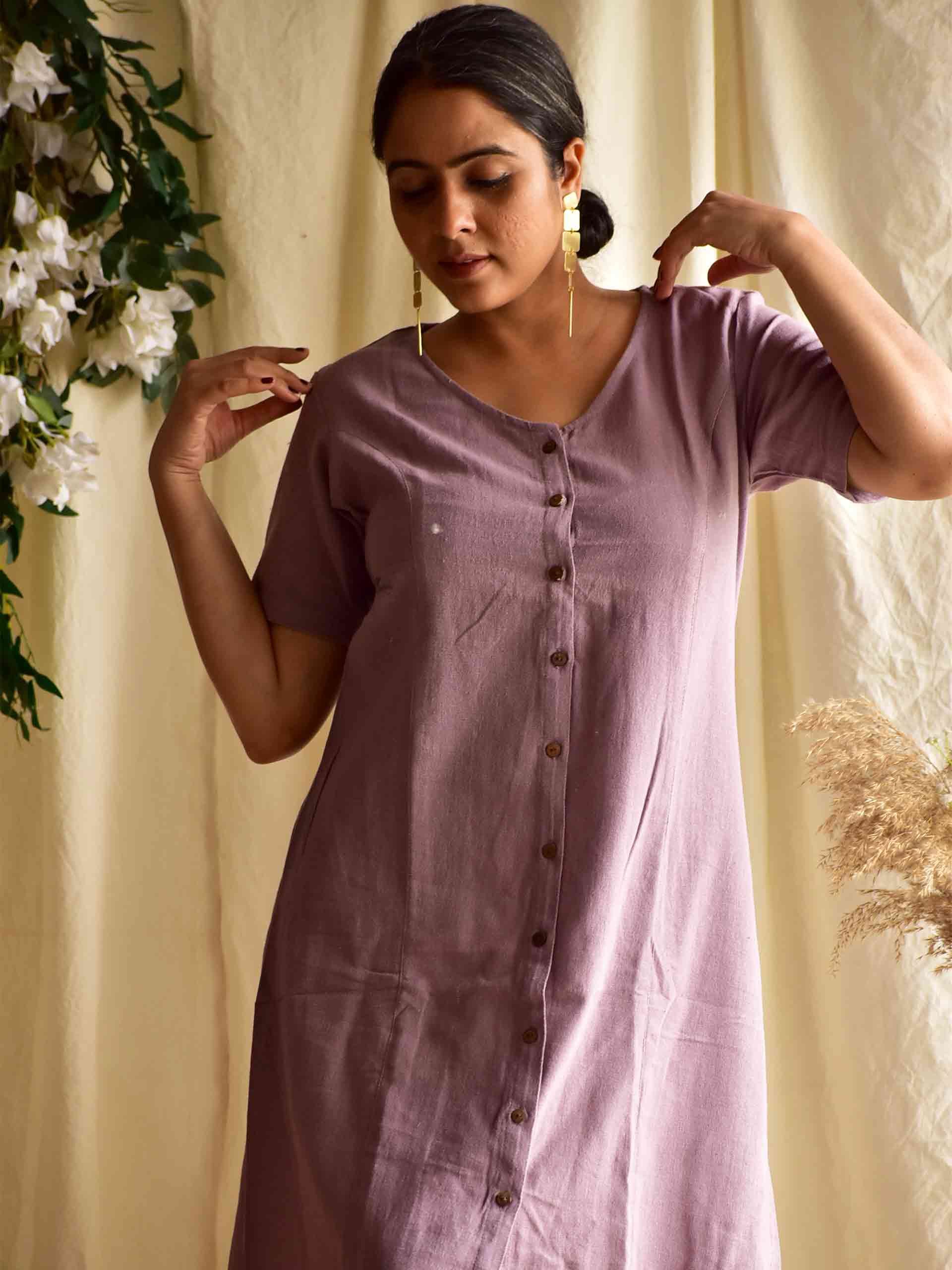 latina - Front open short dress