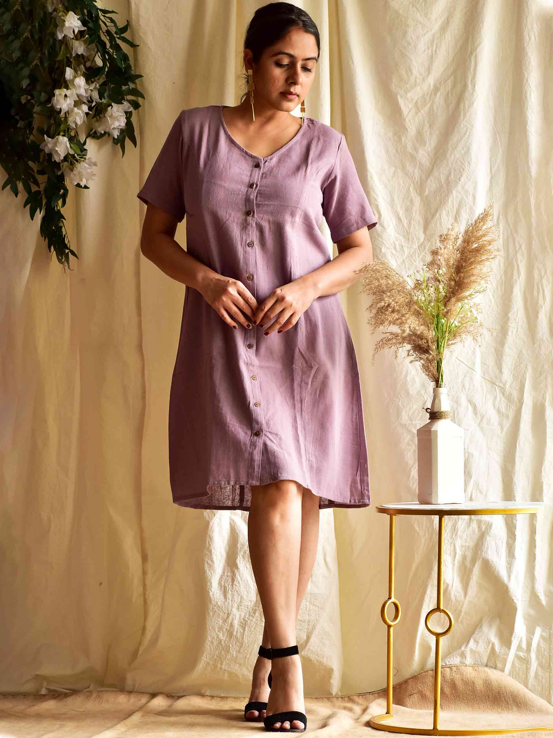 latina - Front open short dress