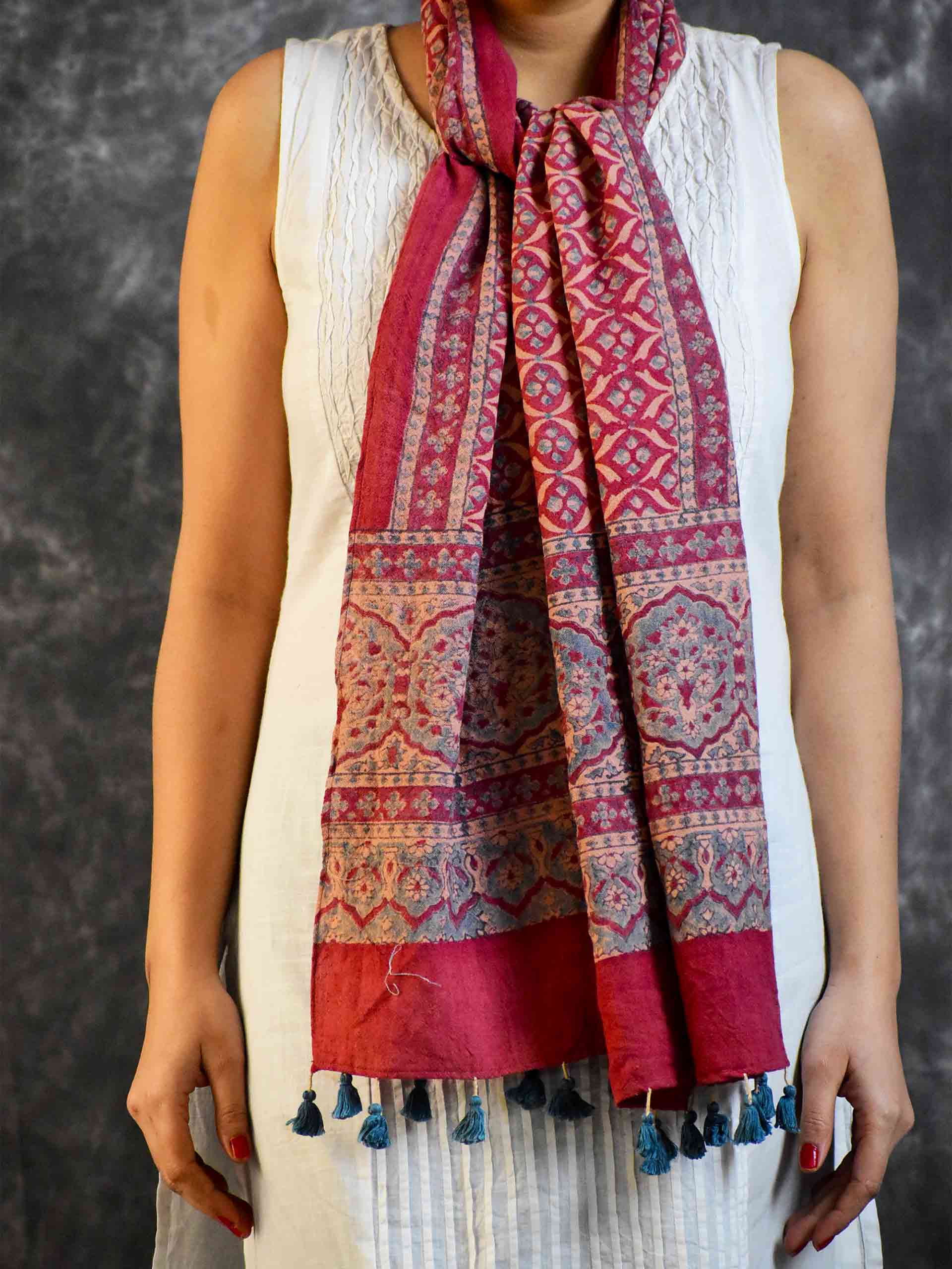 Buy Ajrakh Handloom Merino Wool Stole Online