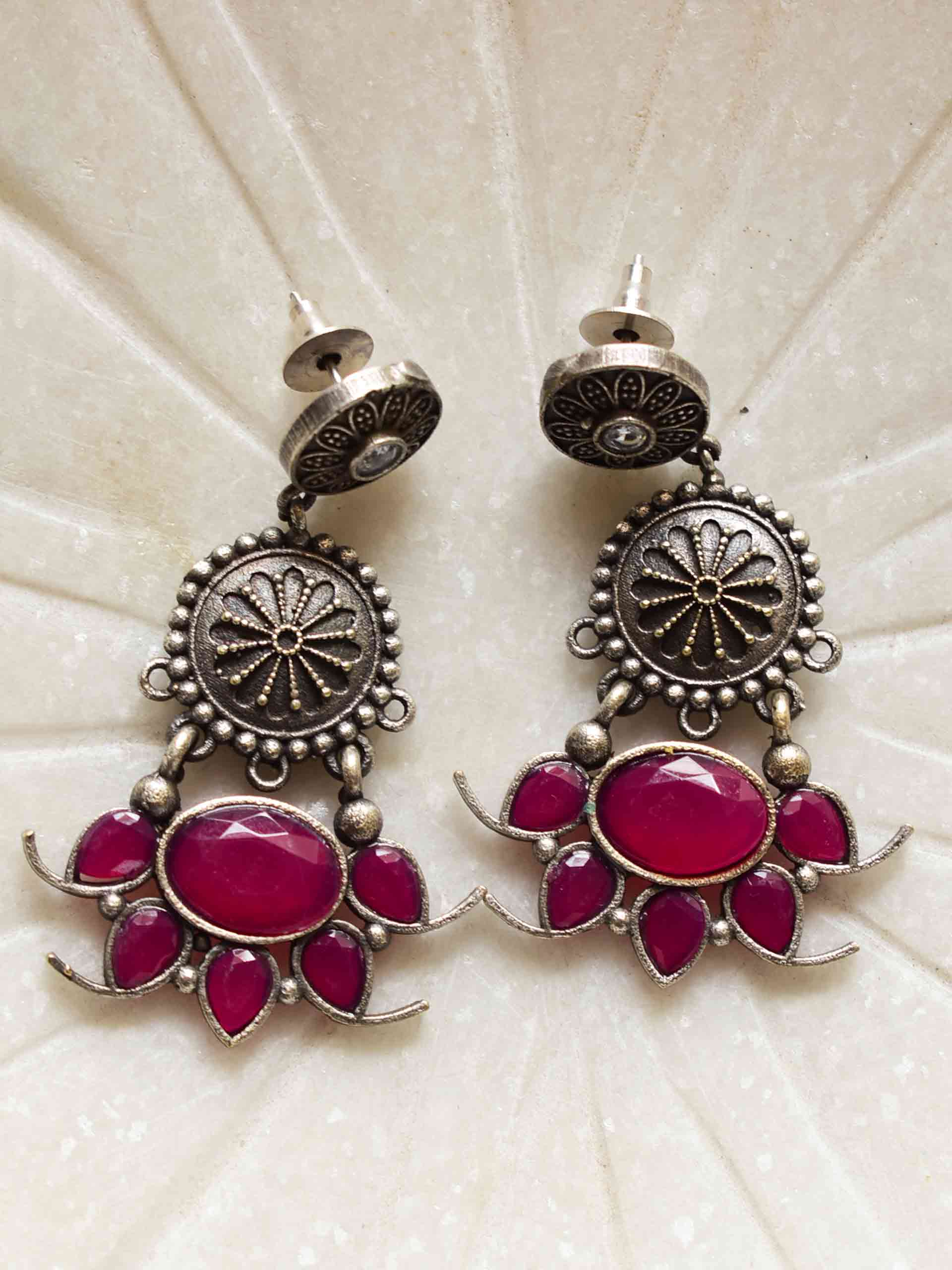 laal Kamal - Earrings