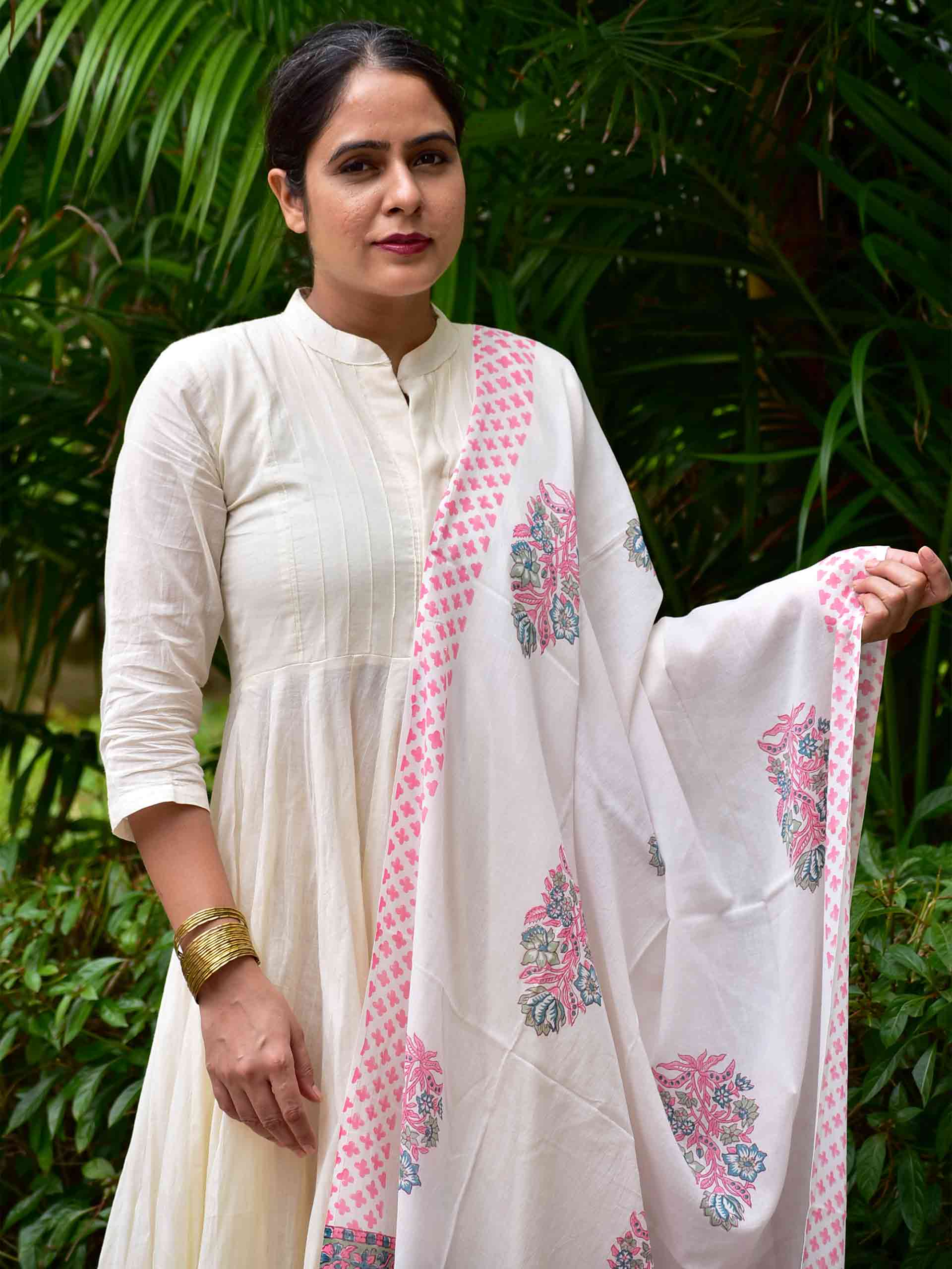 Nazm -  mul cotton Dupatta