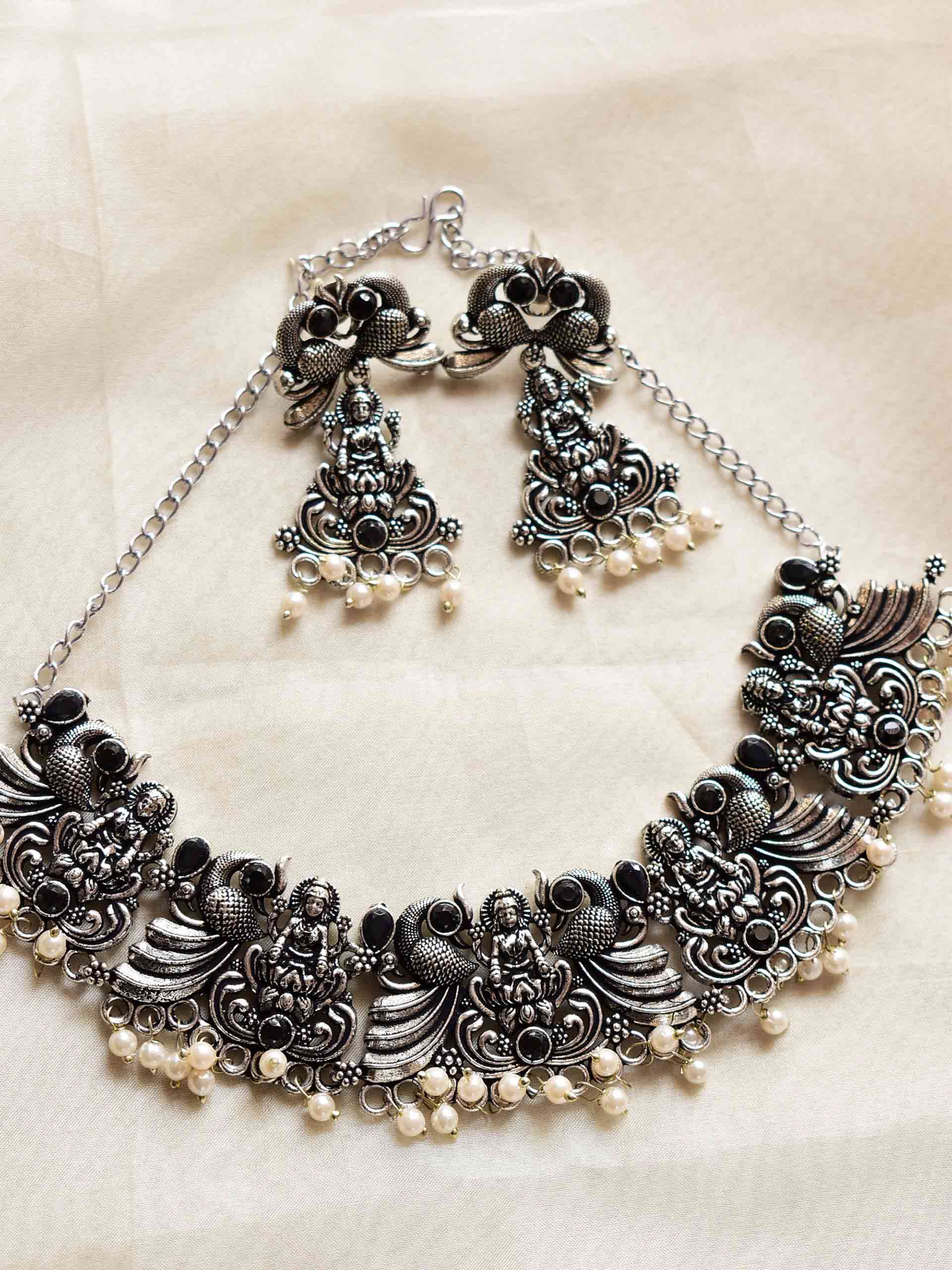 Laxmi - Necklace set