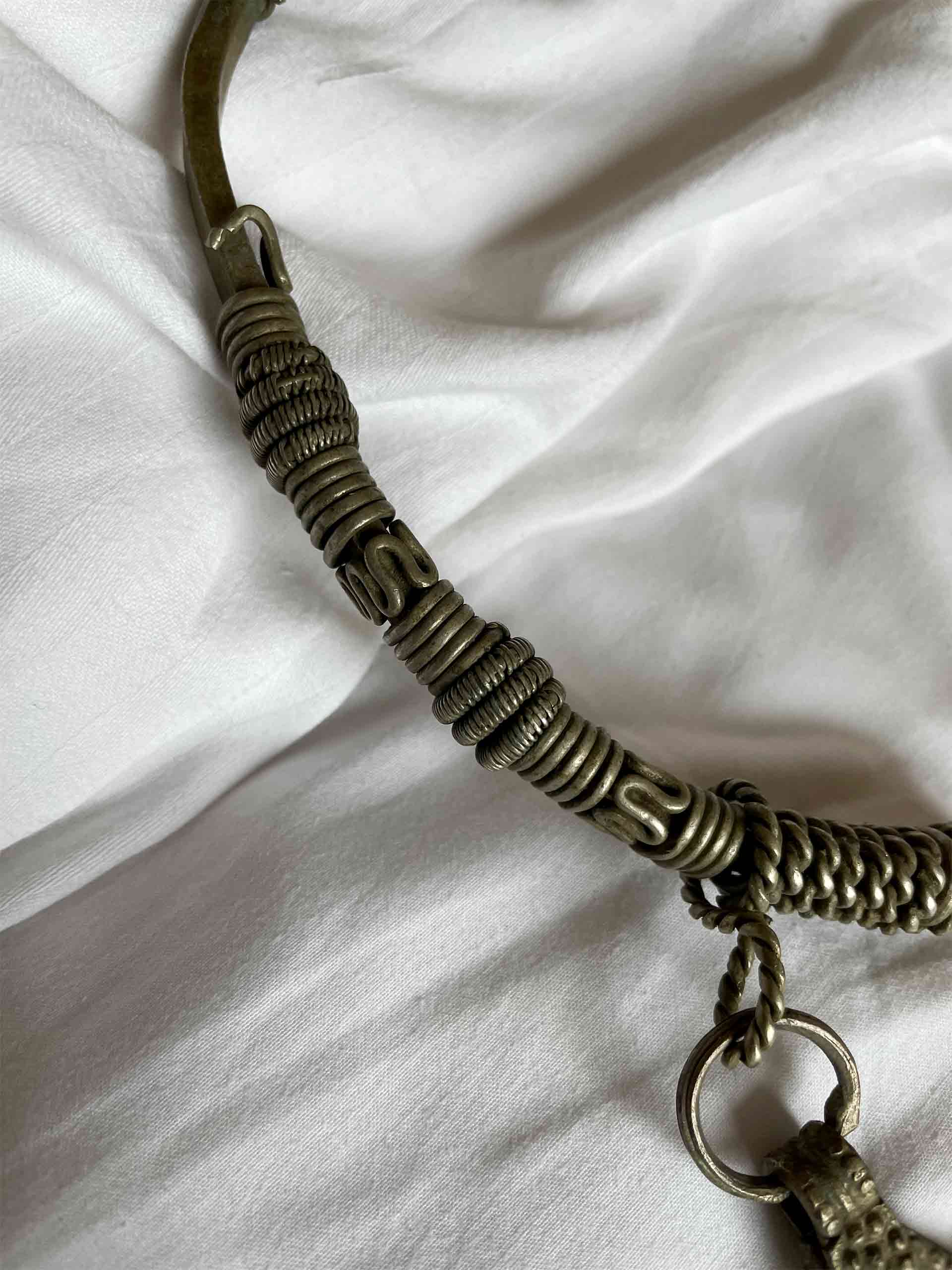 Trio  - Oxidized vintage Choker