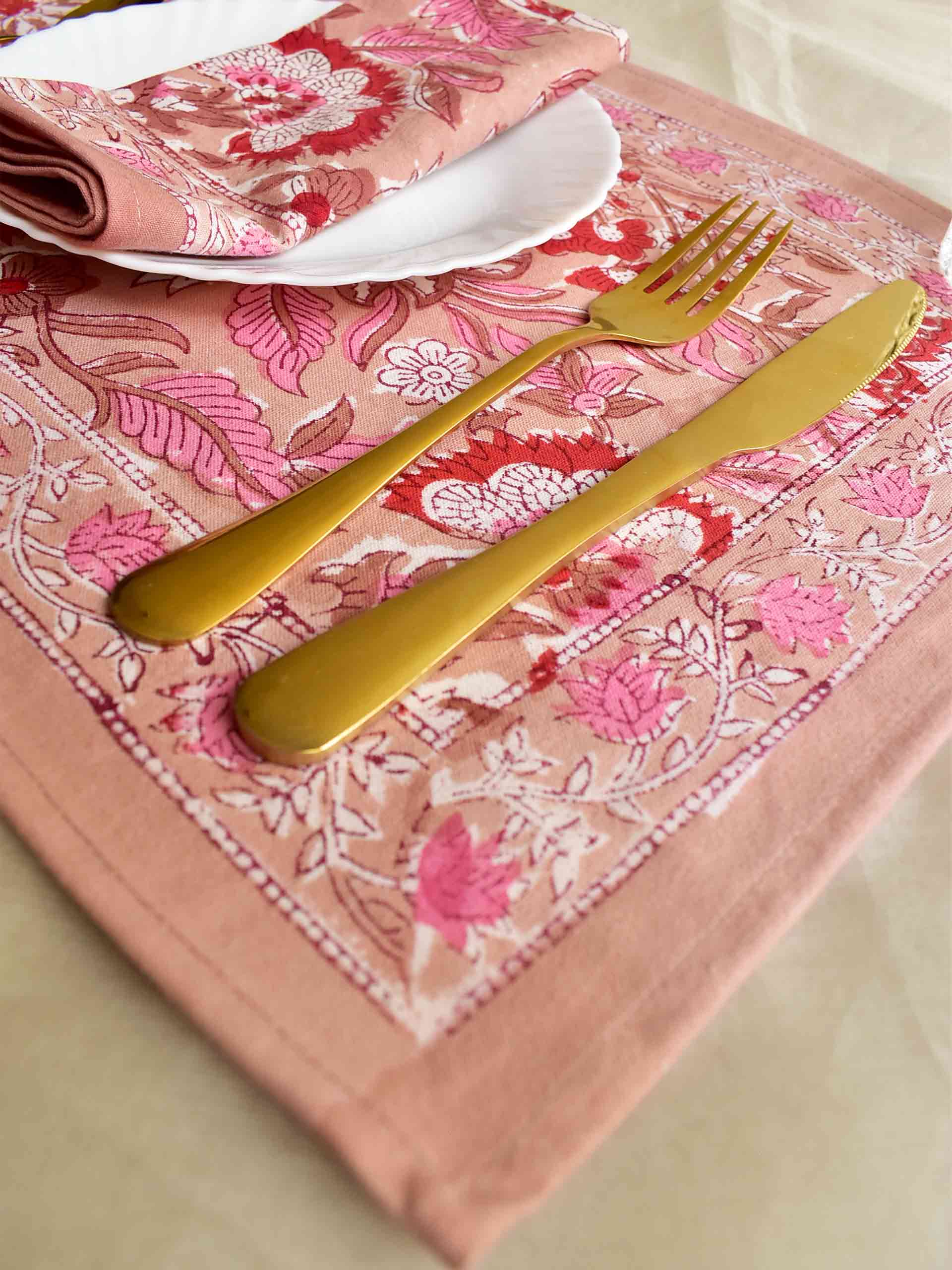 Peaches - Table mat and napkin set of 6